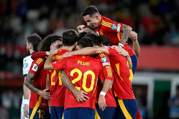 منتخب إسبانيا (رويترز)