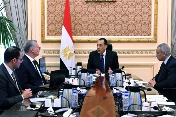 مدبولي خلال استقباله وزير البترول كريم بدوي (رئاسة مجلس الوزراء)