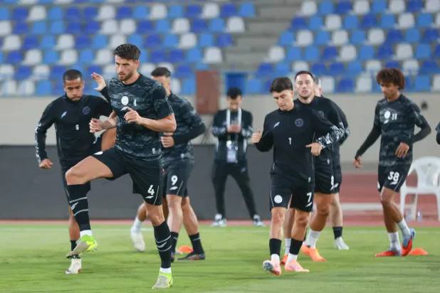 الشباب يدشن معسكره الخارجي في 15 يوليو