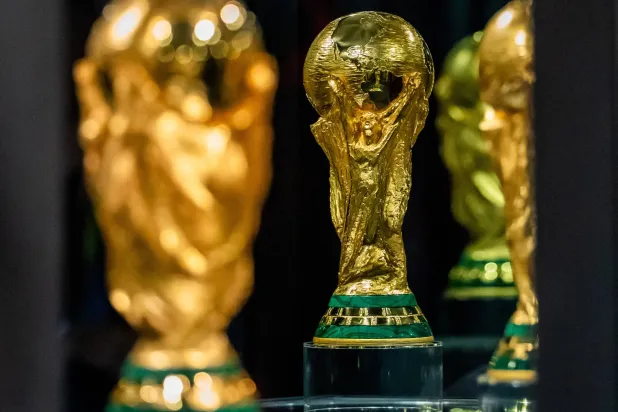 سيكون 39 من أصل 48 منتخباً قياسياً مشاركاً في العرس الكروي العالمي الذي ينطلق الشهر المقبل متمركزاً بالولايات المتحدة (رويترز)