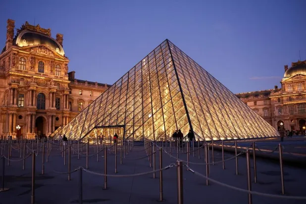 The Louvre Museum seen in Paris, France, November 17, 2025. (Reuters) 