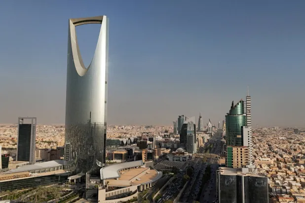 مبنى «المملكة القابضة» في الرياض (واس)