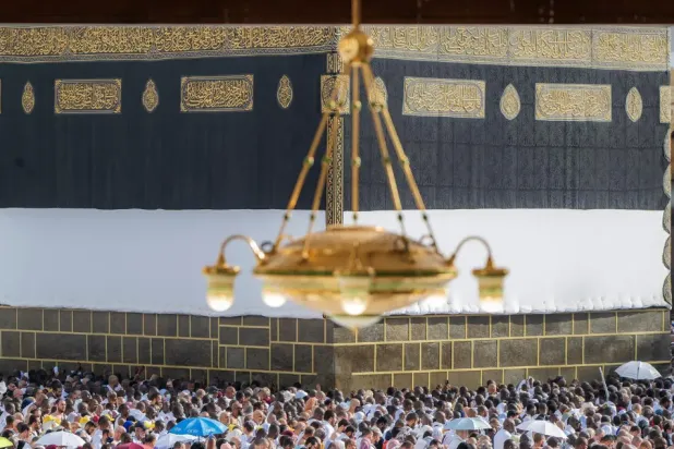 The Grand Mosque witnessed a large influx of pilgrims performing Tawaf Al-Ifadah under the direct supervision of the relevant sectors - SPA