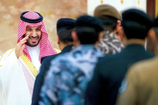 Prens Muhammed bin Selman, hacılara hizmet etme çalışmalarından dolayı ordu ve güvenlik güçleri mensuplarına, devlet çalışanlarına ve gönüllülere teşekkür etti (SPA)