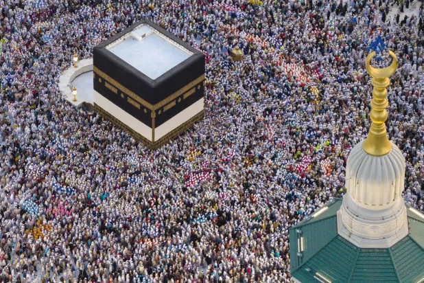 منظومة متكاملة من الأمن والتنظيم والخدمات مكّنت الحجاج من أداء مناسكهم بكل يسر وطمأنينة (واس)