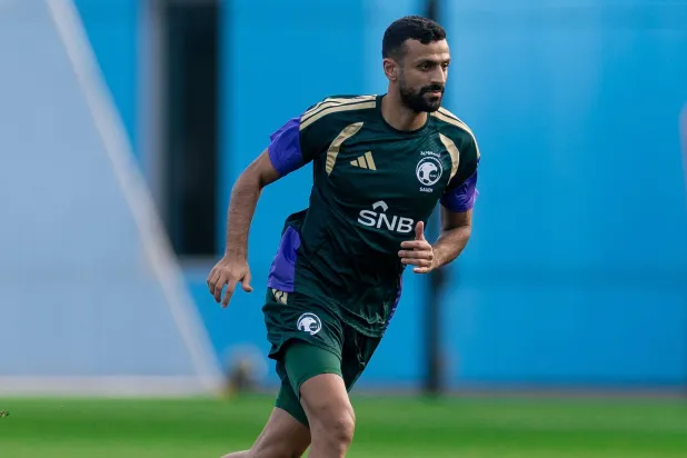 آل سالم خلال تدريبات الأخضر في نيويورك (المنتخب السعودي)