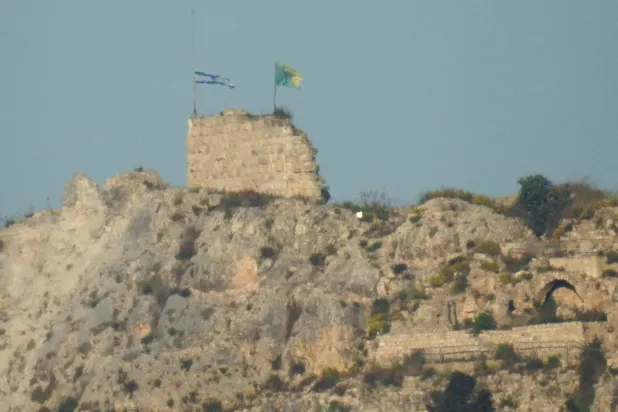 An Israeli flag is raised on Beaufort Castle, as seen from Marjayoun, southern Lebanon, May 31, 2026. REUTERS/Stringer