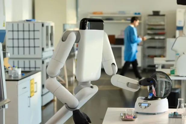 Genesis AI, Eno'nun değişen koşullara uyum sağlayabildiğini ve karmaşık iş akışlarını yönetebildiğini söylüyor (Genesis AI)