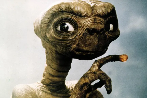 E.T., Steven Spielberg'ün en sevilen aile klasiklerinden biri (Universal Pictures)