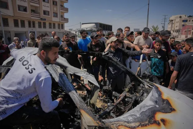 Israeli Fire Kills Three People in Gaza, Medics Say