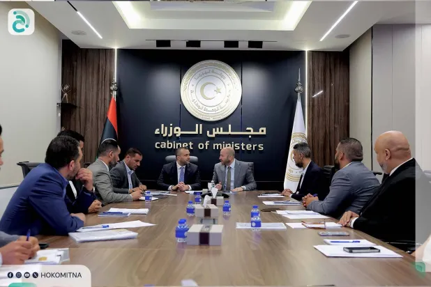 جانب من اجتماع مسؤولين بحكومة «الوحدة» الليبية المؤقتة (الحكومة)