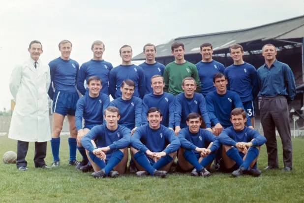 FILE -Bobby Tambling, is seen on middle row, extreme left as the Chelsea football team pose for a group photograph at Chelsea's Stamford Bridge ground, London, May 12, 1967. (AP Photo/Frank Leonard Tewkesbury, File)