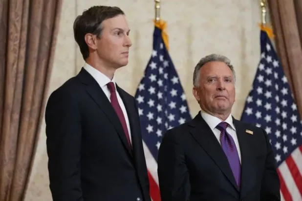 Steve Witkopf ve Jared Kushner (Reuters)