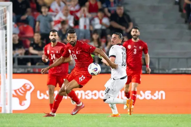 من المقرر أن يخوض المنتخب البحريني مباراة ودية أخرى أمام نظيره السوري يوم الثلاثاء المقبل (الاتحاد البحريني)