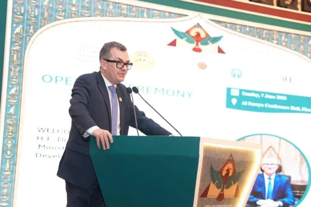 وزير التخطيط المصري خلال كلمته في فعاليات المؤتمر الثاني والخمسين لمنظمة التأمين الأفريقية المنعقد بالقاهرة (رئاسة مجلس الوزراء)