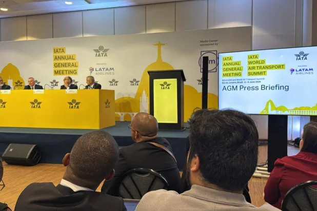 جانب من المؤتمر الصحافي على هامش الاجتماع العام للاتحاد الدولي للنقل الجوي في ريو دي جانيرو (الشرق الأوسط)