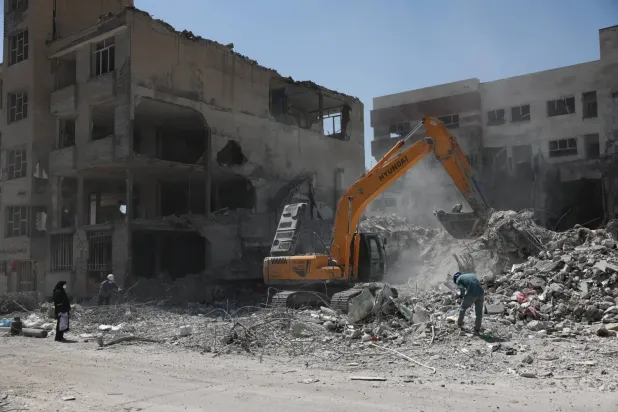 İsrail'in geçtiğimiz mart ayında Tahran'a düzenlediği hava saldırılarının yol açtığı yıkım (Reuters)