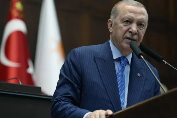 الرئيس التركي رجب طيب إردوغان خلال كلمة في البرلمان الأربعاء (الرئاسة التركية)