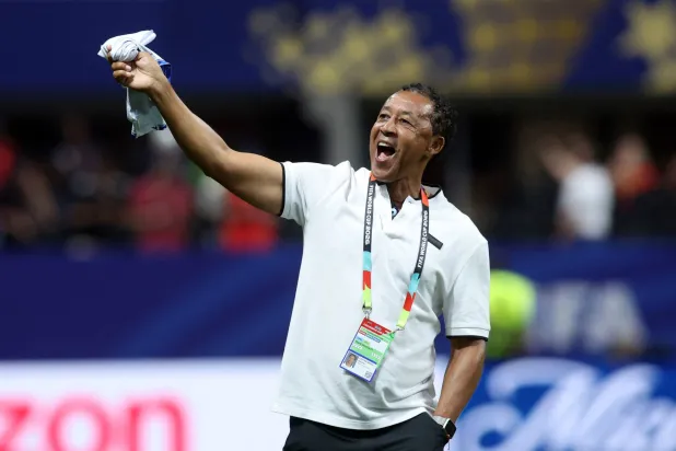 بيدرو ليتو بريتو مدرب منتخب الرأس الأخضر (رويترز)
