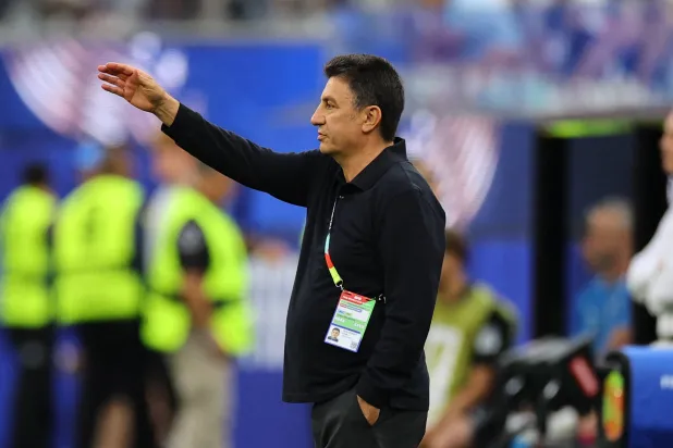 Iran Coach Says Team Ordered Out of US Right After World Cup Opener