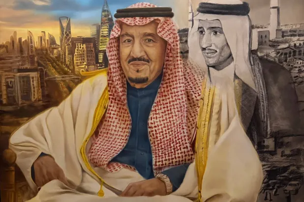 اللوحة الفائزة بالمركز الأول لإيمان اللويمي في جائزة ضياء عزيز للبورتريه (الشرق الأوسط)