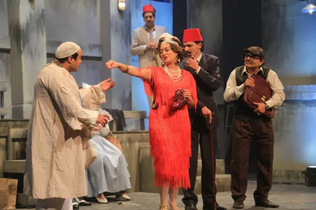 جانب من العرض المسرحي الغنائي «ساعة حظ» (وزارة الثقافة المصرية)