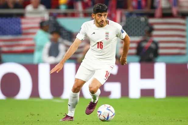 مهدي ترابي لاعب منتخب إيران (د.ب.أ)