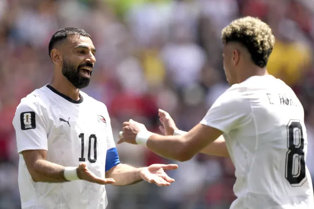 منتخب مصر انتزع التعادل من بلجيكا في مستهل مبارياته بالمونديال (إ.ب.أ)