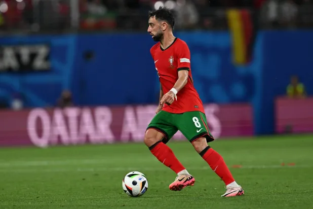 برونو فيرنانديز لاعب وسط منتخب البرتغال (د.ب.أ)