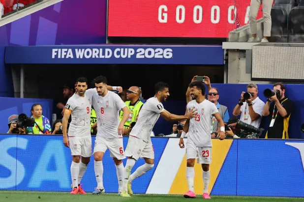 منتخب إيران أُجبر على المغادرة عقب مواجهة نيوزيلندا (رويترز)