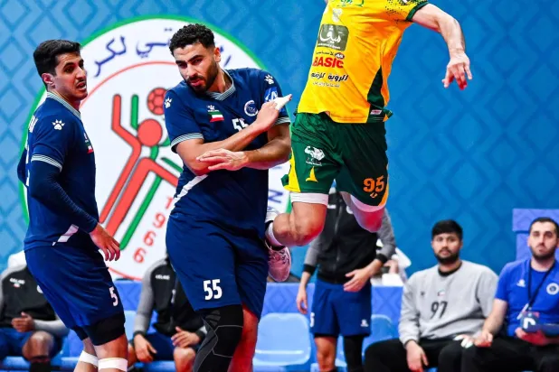 من المواجهة النهائية بين الخليج وبرقان الكويتي (موقع نادي الخليج)