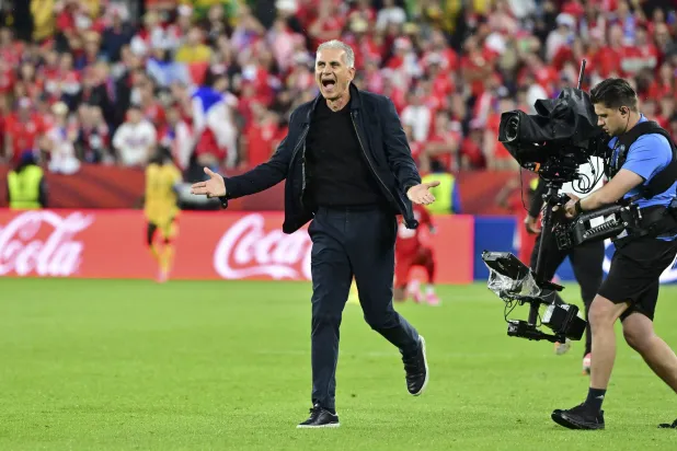 البرتغالي كارلوس كيروش مدرب منتخب غانا (إ.ب.أ)