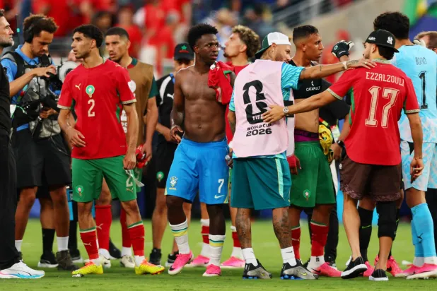 المغرب لوضع قدم في الدور الثاني والبرازيل لاستعادة التوازن (رويترز)