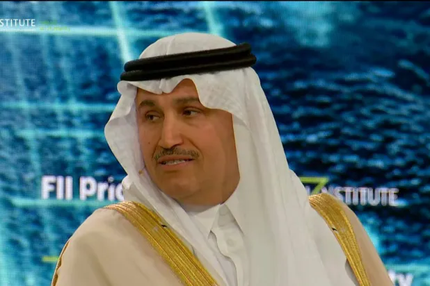 الجاسر خلال مشاركته في جلسة بالقمة الأوروبية لـ«مبادرة مستقبل الاستثمار» في روما (الشرق الأوسط)