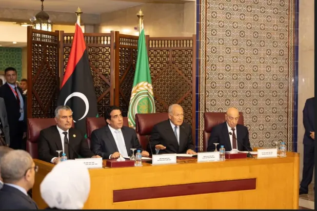أمين الجامعة العربية أحمد أبو الغيط يتوسط صالح والمنفي وتكالة في اجتماع سابق بمقر الجامعة بالقاهرة مارس 2024 (مجلس الدولة)