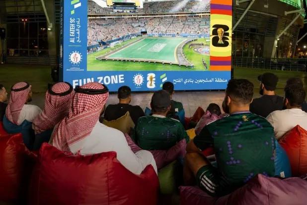 منطقة المشجعين «فان زون» في ميدان تمويل الأولى (نادي الفتح)