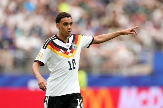 جمال موسيالا صانع لعب منتخب ألمانيا (أ.ف.ب)
