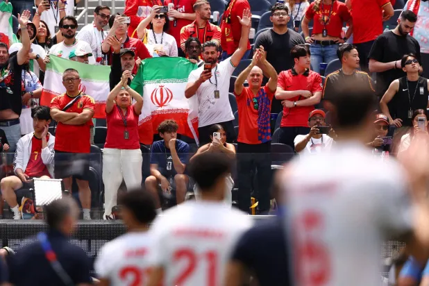 بعثة منتخب إيران شكرت مدينة لوس أنجليس (رويترز)
