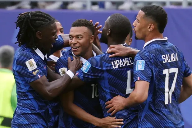 Mbappe, attığı iki golle maçta başrol oynadı (DPA)