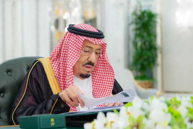 Custodian of the Two Holy Mosques King Salman bin Abdulaziz Al Saud chairs the Cabinet meeting in Jeddah on Tuesday. (SPA)