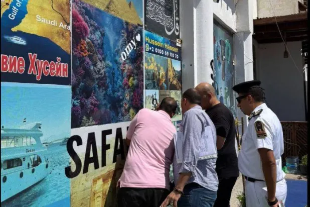 جانب من إجراءات ضبط وإغلاق الأماكن غير المرخصة للعمل بالسياحة (وزارة السياحة والآثار)