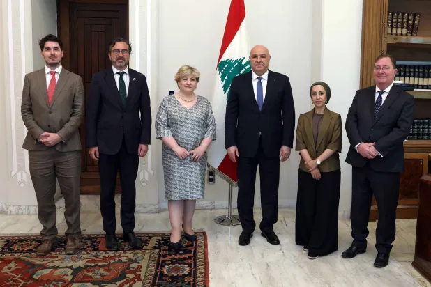 الرئيس اللبناني جوزيف عون مستقبلاً الوفد البرلماني البريطاني (الرئاسة اللبنانية)