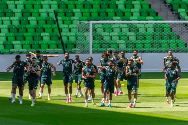 لاعبو السعودية يجرون تدريبهم قبل الأخير (المنتخب السعودي)