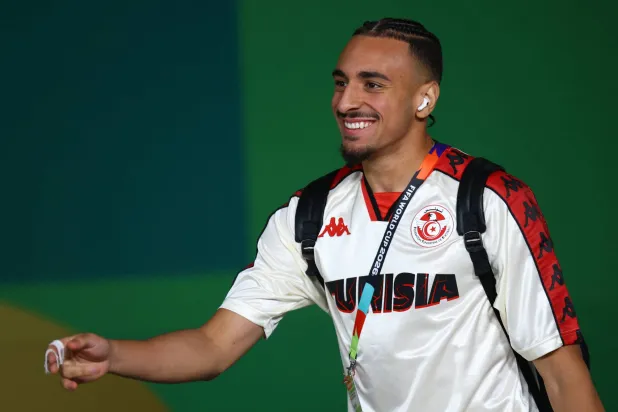 لاعب المنتخب التونسي معتز النفاتي (رويترز)