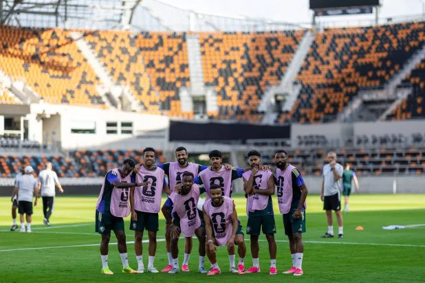 A scene from the Saudi national team's final training session ahead of the match against Cape Verde (Saudi National Team)