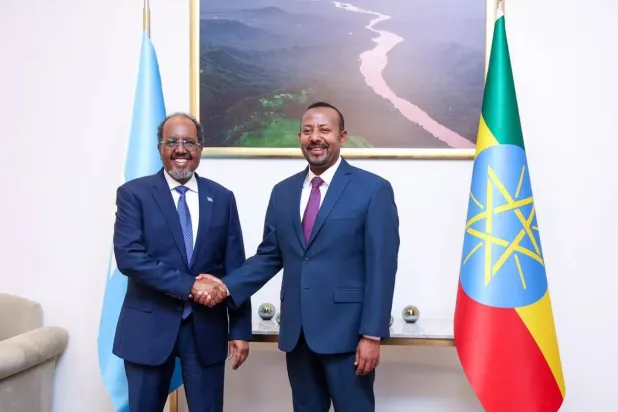 Etiyopya Başbakanı Abiy Ahmed, Somali Cumhurbaşkanı Hasan Şeyh Mahmud'u kabul etti (SONNA)