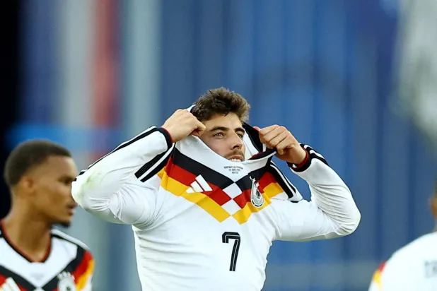  بدا الألماني كاي هافيرتز محبطاً بوداع منتخب بلاده المونديال (رويترز) 