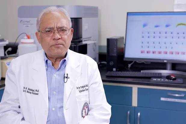 أحد أعضاء فريق البحث من مركز العلوم الصحية في جامعة تكساس التقنية (جامعة تكساس التقنية)