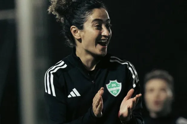 منار فريج (سيدات الأهلي)