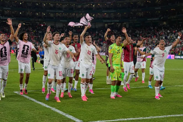 منتخب المغرب يواصل صناعة التاريخ في كأس العالم (أ.ب)